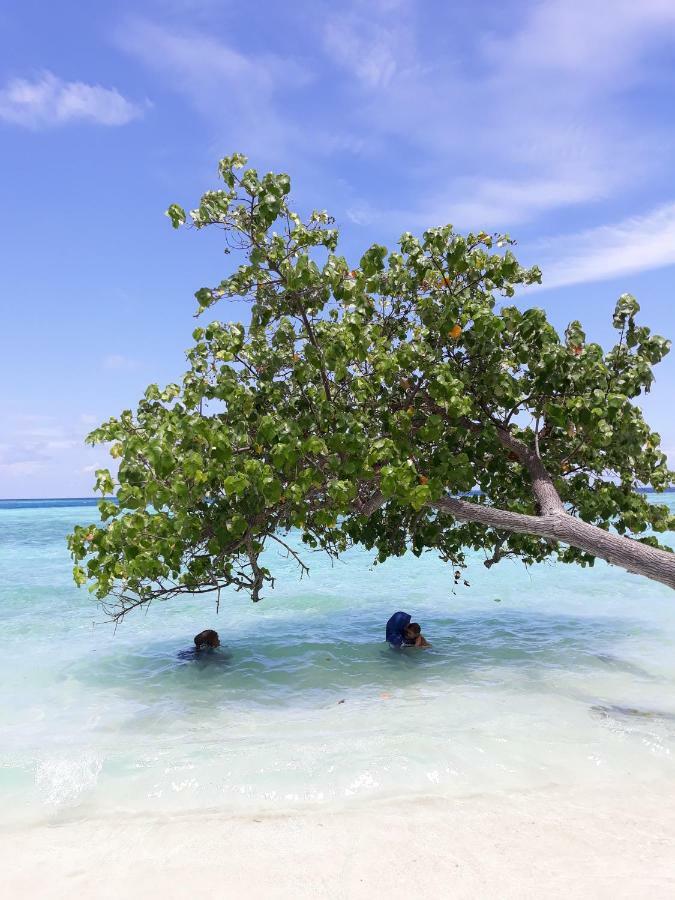 The Sky Maldives Gulhi Exterior foto